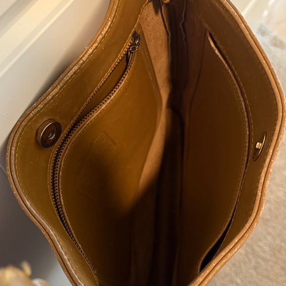 Coach Leather Shoulder Bag - Picture 4 of 5